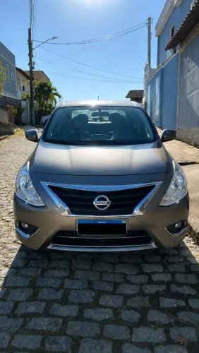 Nissan Versa Unique 1.6 16V Flex 4P Mec. 2016