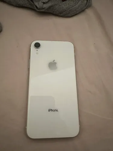 iphone xr 64gb
