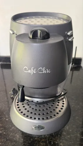 CAFETEIRA ARÍETE CAFÉ CHIC
