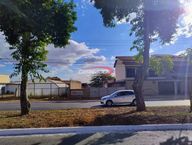 Lote comercial avenida lorenzo 629m2 - Residencial Porto Seguro