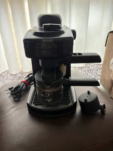 Cafeira DeLonghi Caffé Parma