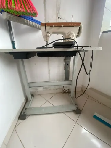 Máquina de costura