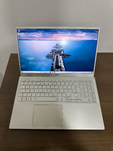 Dell Inspiron I5 11°Geração / 8GB RAM/ 256GB SSD