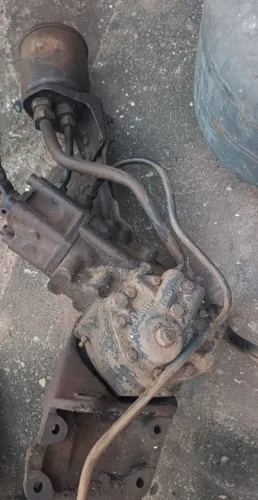 Setor de direção hidráulica do Mercedes 