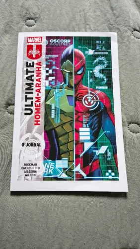HQ ultimate Marvel homem aranha o jornal