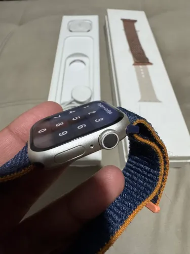 Apple Watch Séries 8 41mm StarLigth Semi Novo