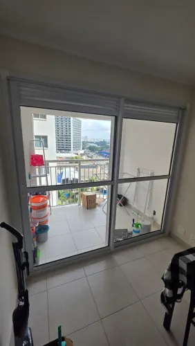 PORTA BALCÃO 2,30 x 2,20