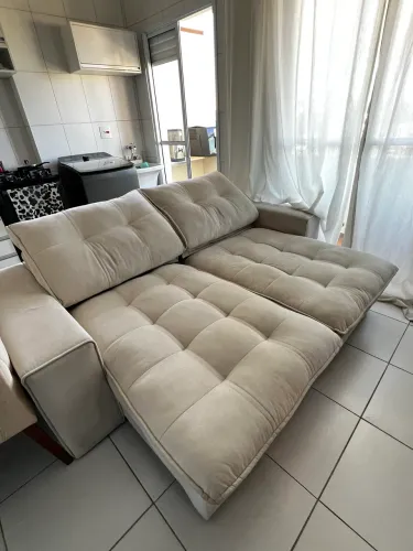 Sofá Lugares Retrátil e Reclinável França Suede