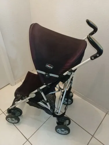 Carrinho guarda chuva Chicco