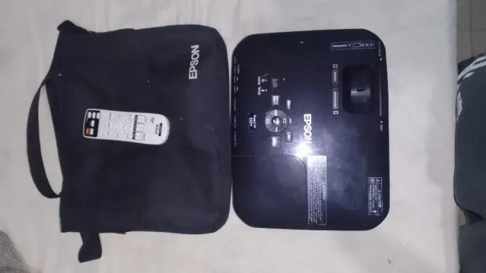 Projetor Epson S12+