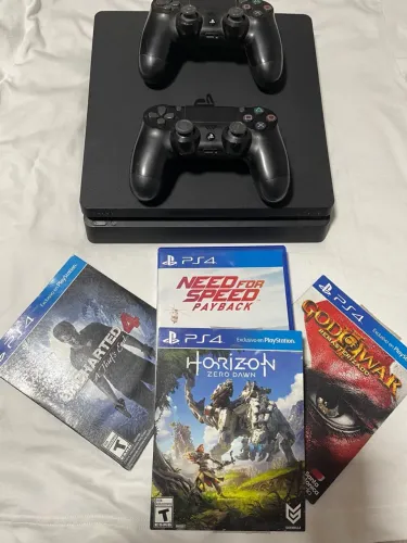 VENDO PLAYSTATION 4 (PS4