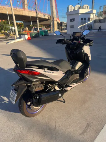 Xmax