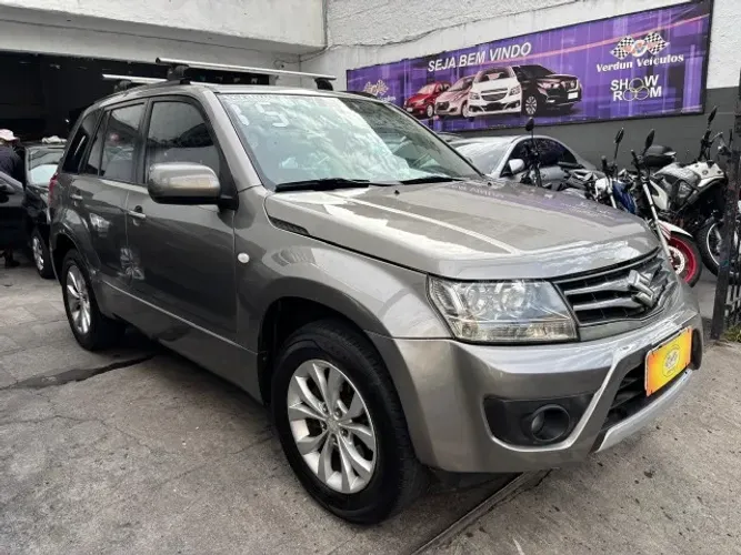 Suzuki Grand Vitara 2.0 2015 Automático + couro + Multimídia! Nova demais! IPVA 2026 pg!
