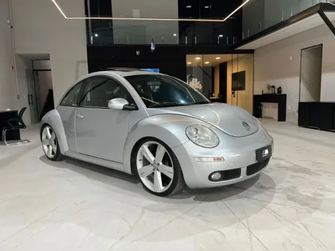 Volkswagen New Beetle 2.0 MI Mec./aut. 2008
