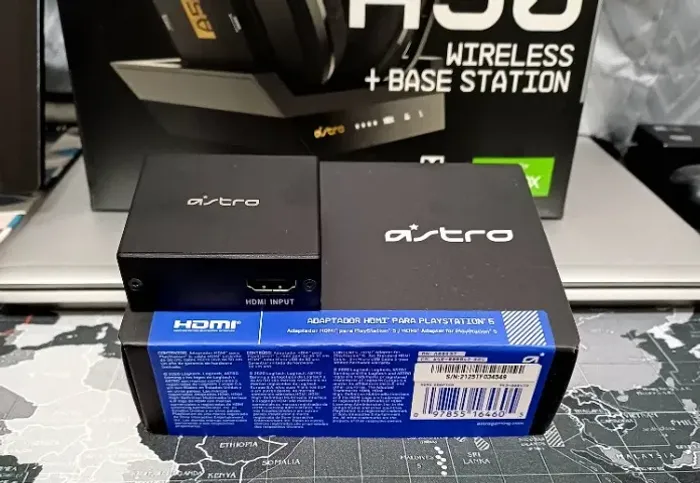 Adaptador Astro HDMI para PS5 / XBOX - Usado em ótimo estado