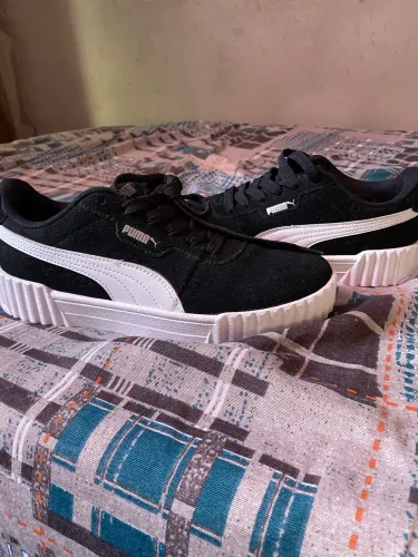 Vendo tênis puma, número 35 pouco tempo de uso