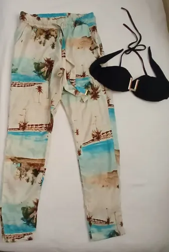 Calça líquido e bikini tam 38