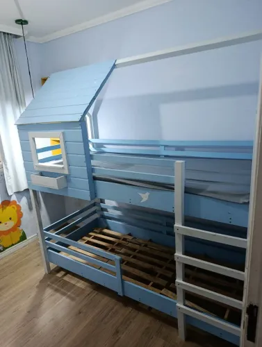Cama beliche solteiro masculino