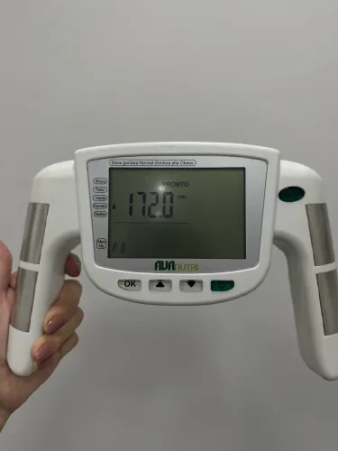 Monitor / leitor de Gordura por Bioimpedância