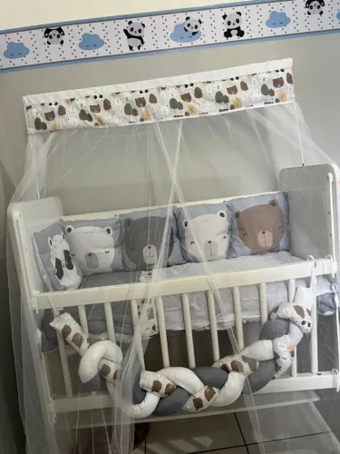Mini berço com kit completo 