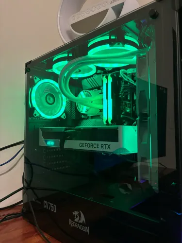 Cpu gamer C/RTX 4070 ti aero gigabyte