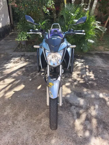Honda cg fan 160 prata conservada