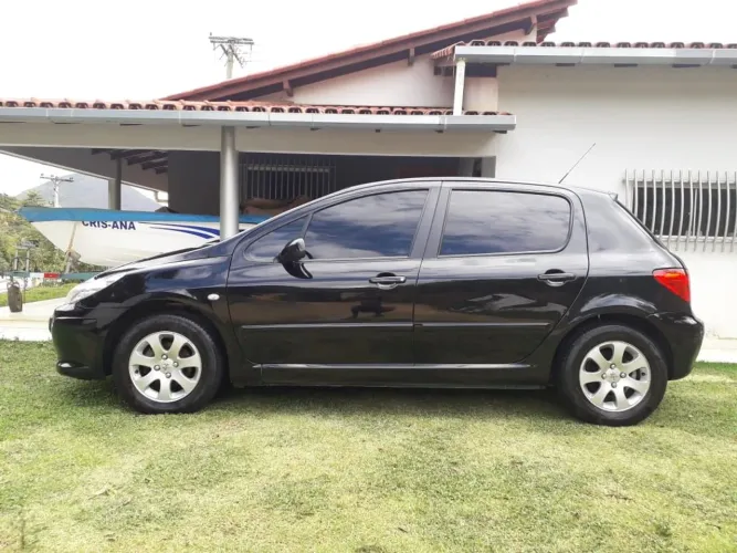 Peugeot 307 Sed. Presence 1.6 Flex 16V 4P 2008