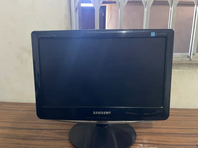 Monitor Samsung. funcionando