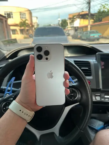 iPhone 14 Pro Max ZERADO 128GB Branco !!! Saúde 78 % // Carregador Original