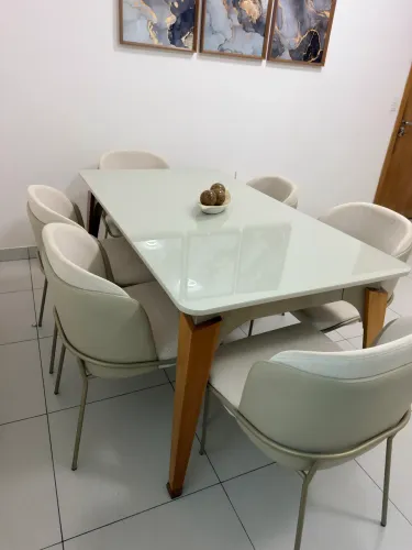 Kit Sala de Jantar Mesa Vitória e 6 Cadeiras Aurora - Impecável