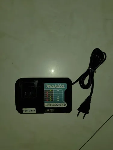 Carregador de bateria makita 12v