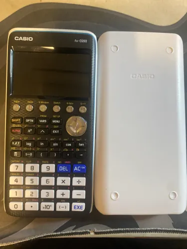 Calculadora CASIO Fx-CG50