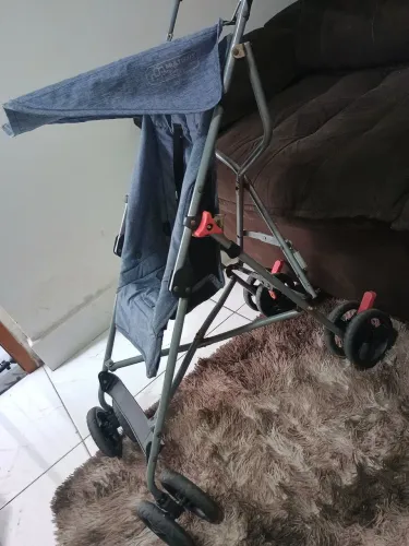 Carrinho de passeio 70 reais