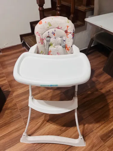 Cadeirão de alimentação burigotto branco
