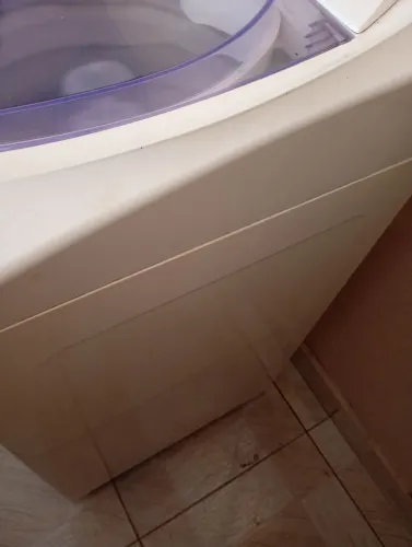 Vende se máquina faz tudo de 8,5