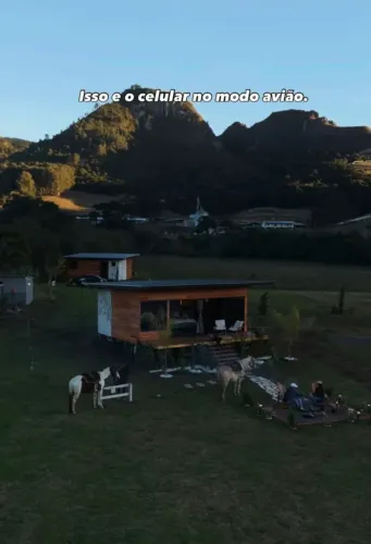 Vendo Área 1500m² com cabana em funcionamento.