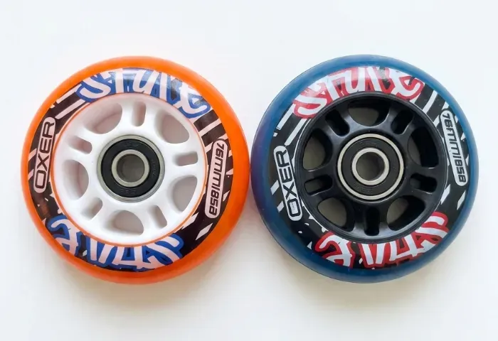 Kit com 8 rodas de patins 76 mm 85A marca Oxer novas sem uso