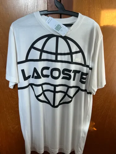 camiseta lacoste