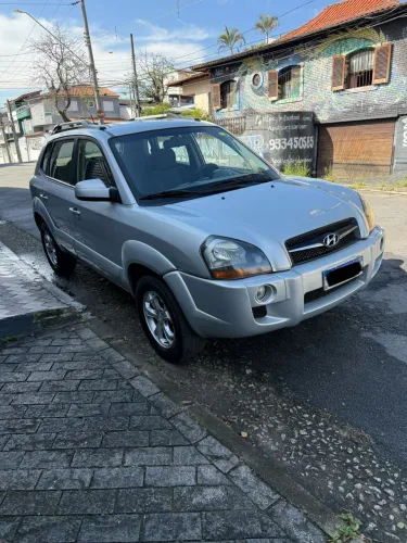 Hyundai Tucson 2.0 16V Aut. 2012