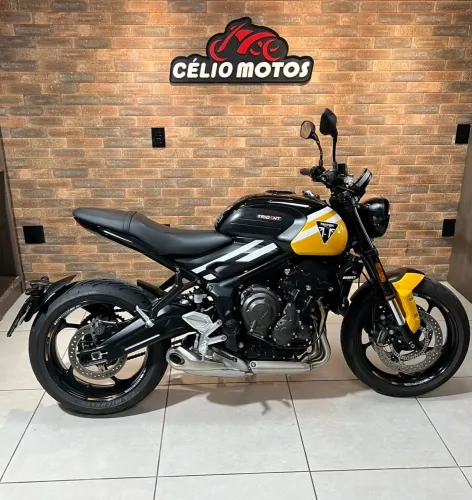 TRIDENT 660 AMARELA 2025/2026
