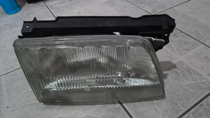 Farol lado carona kadett original Arteb