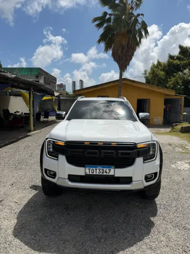 Ford Ranger Limited+ 3.0 V6 4X4 CD TB DIE AUT 2026