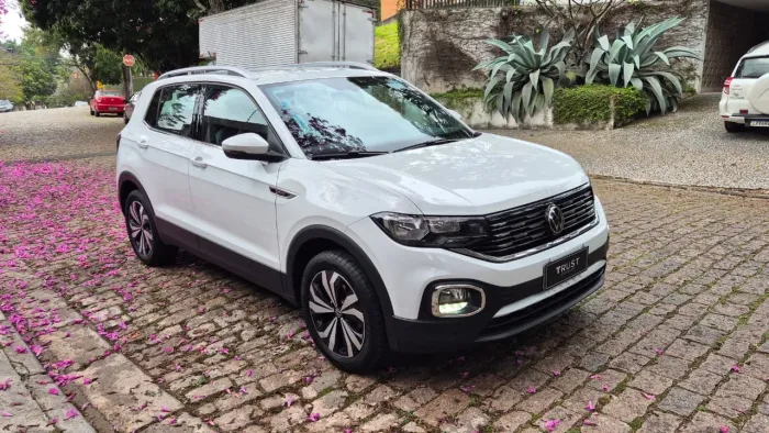 Volkswagen T-Cross Highline 1.4 TSI Flex 16V 5P AUT 2024