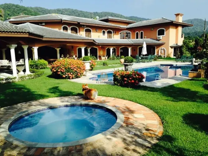 Casa de condomínio à venda em Guarujá, JARDIM ACAPULCO, com 7 quartos, 925,00m²
