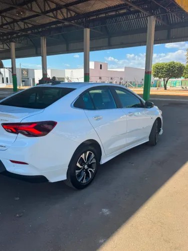 Chevrolet Onix Sedan Plus Premier 1.0 12V TB Flex Aut. 4P 2023