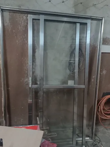 Porta balcão 2 folhas vidro e alumínio 1,50
