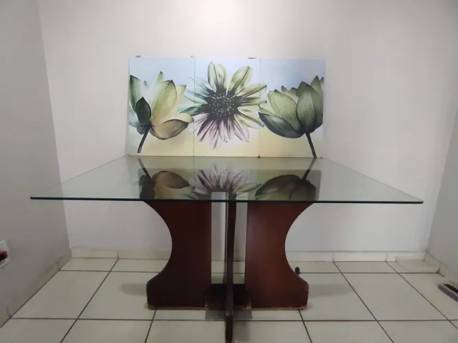 Mesa de vidro grande . VENDO