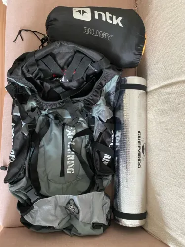 Kit Trilha / Camping: Mochila 55l + Saco de dormir + Manta térmica EVA
