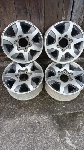 Roda S10 liga leve aro 15 6 furos