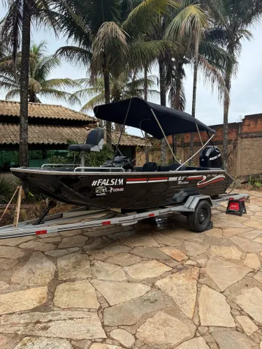 Lancha Barco Pesca Completo Leve Forte 5,5m Mercury 115hp